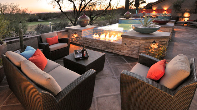 15 Beautiful Outdoor Living Room Designs