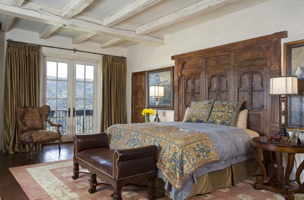 15 Awesome Antique Bedroom Decorating Ideas Home Design Lover