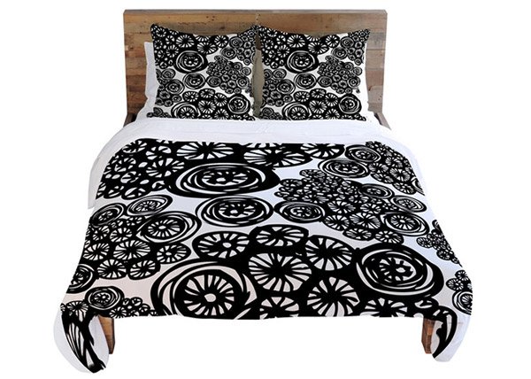 black Bedding Sets