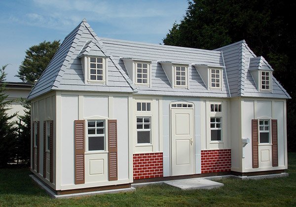 luxury outdoor playhouses