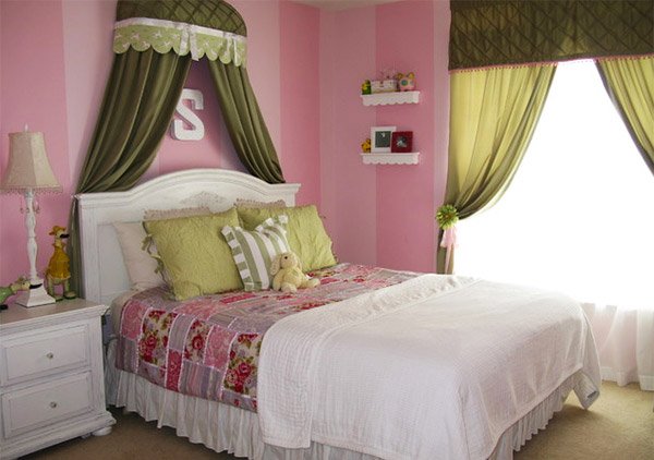 Totally Girly Bedrooms