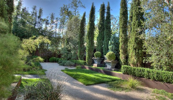 Landscaping With Trees in 15 Outdoor Scenes | Home Design Lover