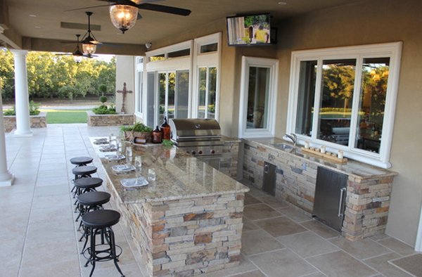 15 Ideas For Highly Functional Traditional Outdoor Kitchens Home Design Lover