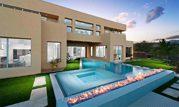 15 Dramatic Modern Pool Areas With Fire Pits Home Design Lover