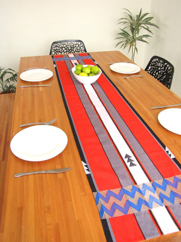 15 Table Runner Designs for Your Dining Table | Home Design Lover