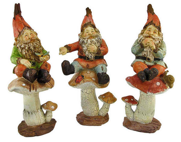 Download Bring Fun To Your Landscape With 15 Cute Garden Gnomes Home Design Lover