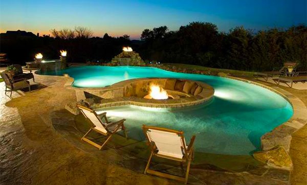 Fire Water Combo In 15 Traditional Pools With Fire Pits Home