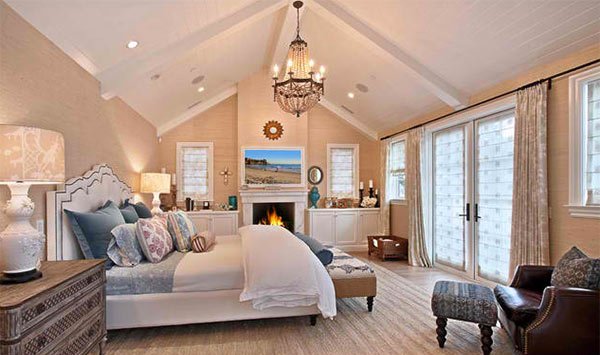 15 Bedrooms With Cathedral And Vaulted Ceilings Home Design Lover