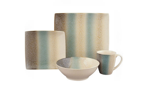 Nouveau 16 Piece Dinnerware Set