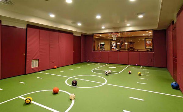 15 Ideas for Indoor Home Basketball Courts | Home Design Lover