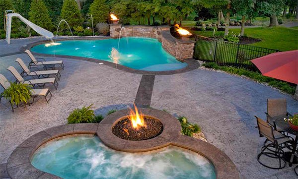 Fire Water Combo In 15 Traditional Pools With Fire Pits Home