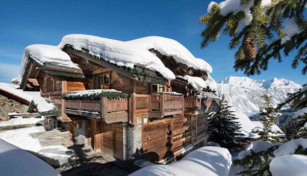 ski lodge in Courchevel