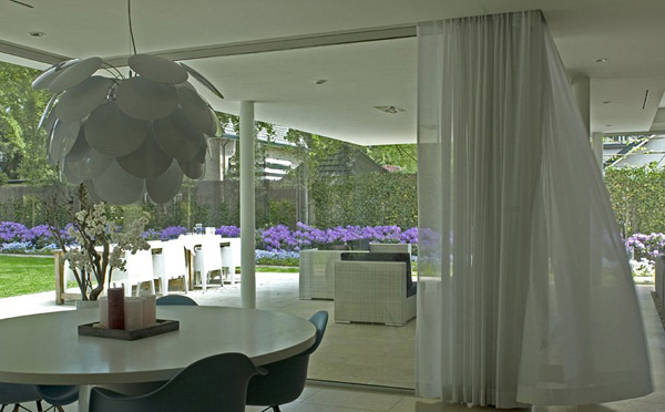 sliding glass door