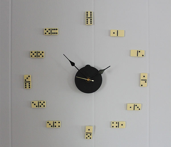 DIY Domino Clock