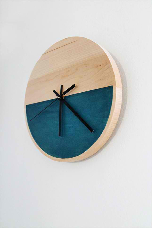 Minimalist Wooden Clock