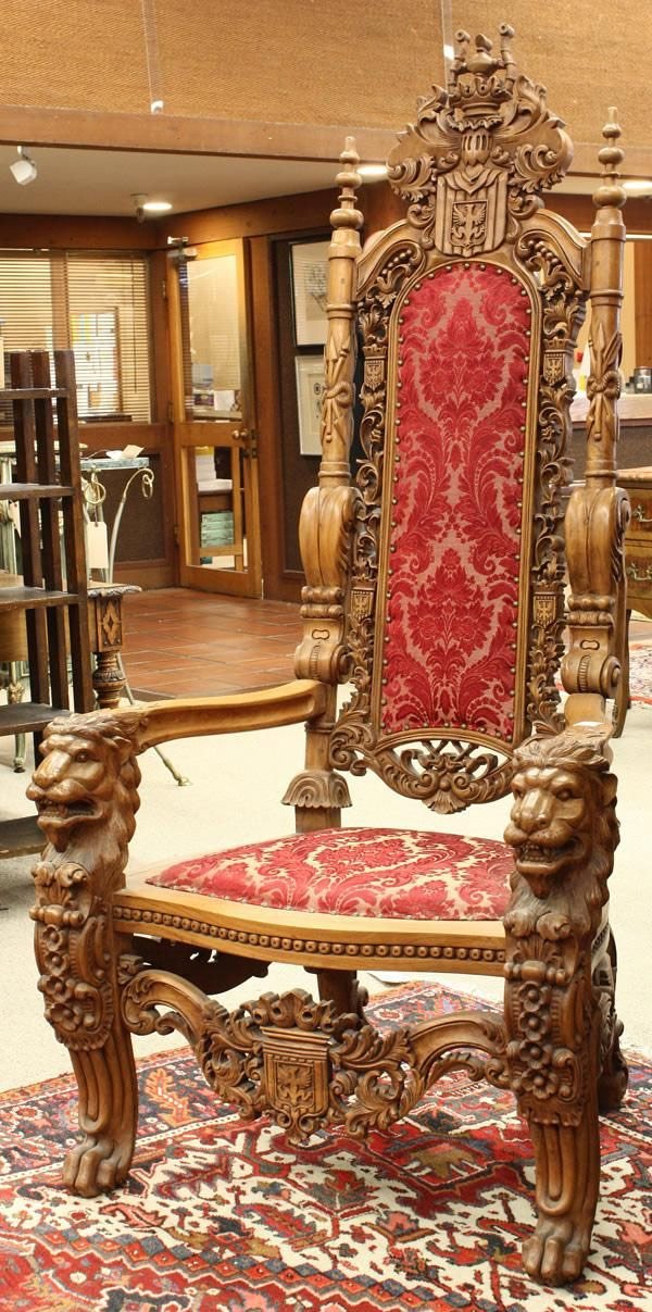 20 Collections of Modish and Stylish Throne Chairs | Home Design Lover