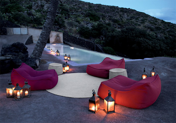 outdoor decorative lighting