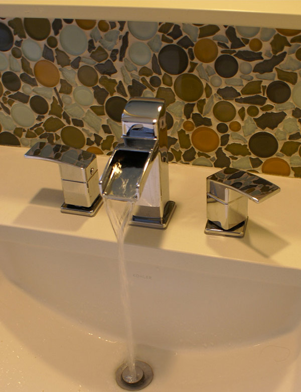modern two handle Bathroom faucets featured