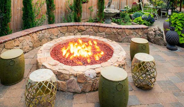 10 Essential Things To Remember When Considering A Backyard Fire Pit Home Design Lover