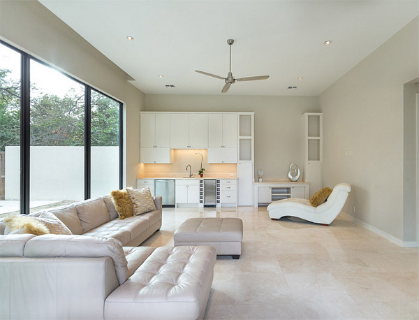 contemporary family room 