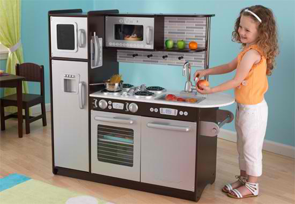 smyths toy kitchen