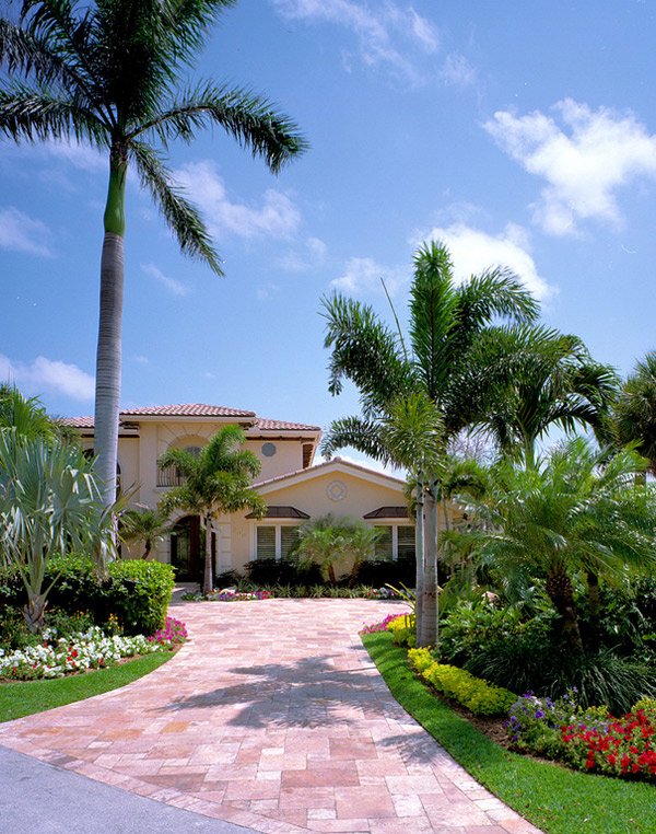 Featured image of post Tropical Front Yard Garden Ideas