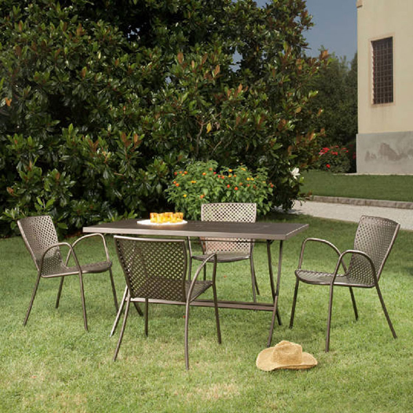 Outdoor Metal Furniture