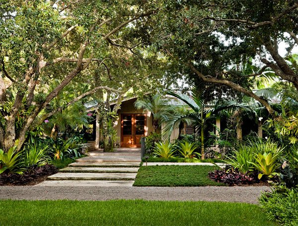 tropical landscape design