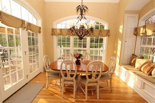 farmhouse dining room window treatments