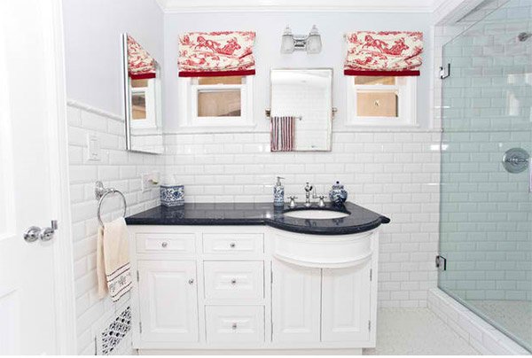 20 Beautiful Bathrooms Using Subway Tiles Home Design Lover