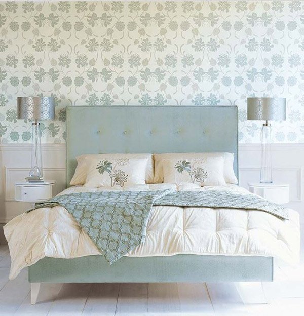 20 Captivating Bedrooms With Floral Wallpaper Designs | Home Design Lover