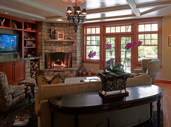 Great Room With Fireplace Furniture Layout - Great layout. Just what we plan, on either side of ... / Strategic seating around a fireplace allows family members and friends to enjoy the fire's warmth while also enjoying conversation.