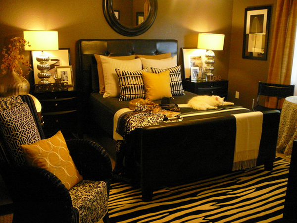 20 Sophisticated Black and Yellow Bedrooms | Home Design Lover