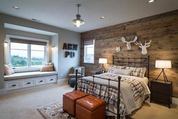 Pallet Walls bedroom