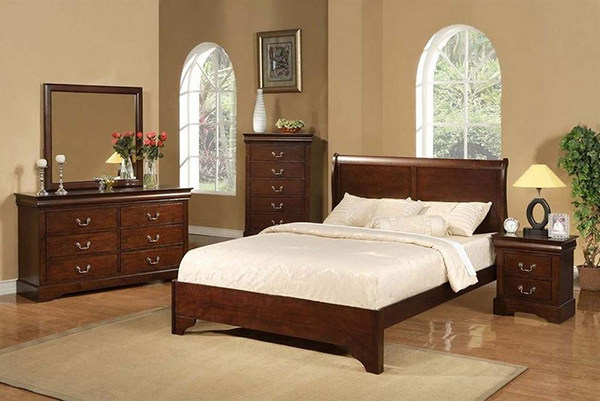 4-Pc Traditional Bedroom Set