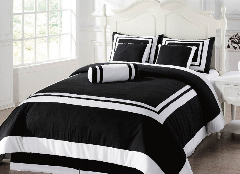 Caprice Soft Microfiber Black White Hotel Square