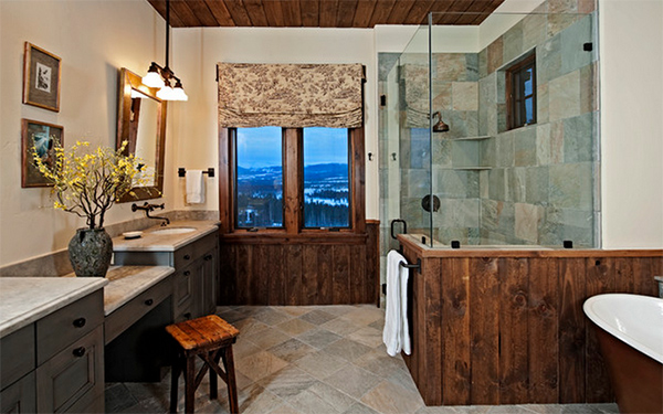 Colorado Retreat home bath