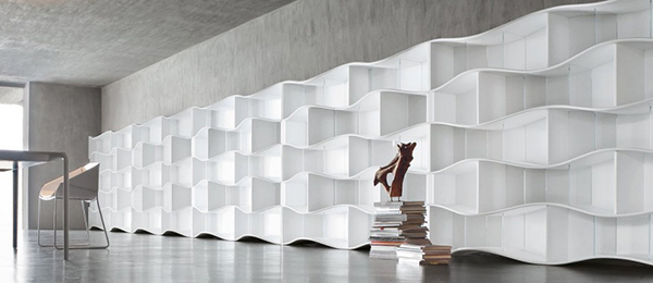 Curvy and Wavy ONDA Bookcases for Minimalist Yet Stylish ...