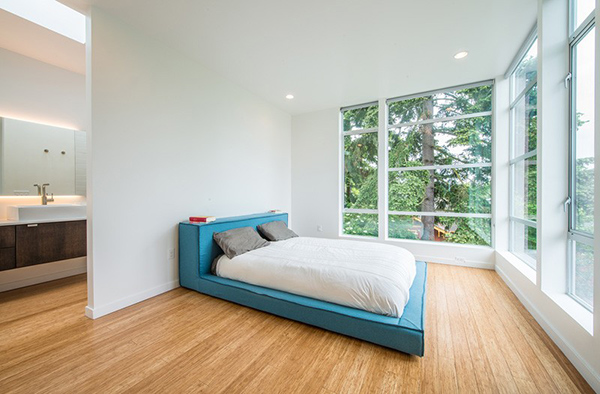minimal bedroom