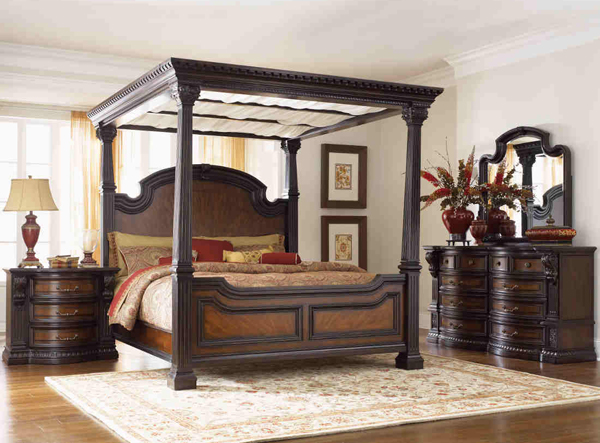 royal design canopy bed