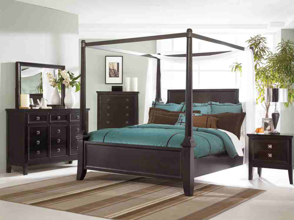 20 Queen Size Canopy Bedroom Sets | Home Design Lover