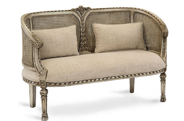 Shabby Chic Settee - Ivory