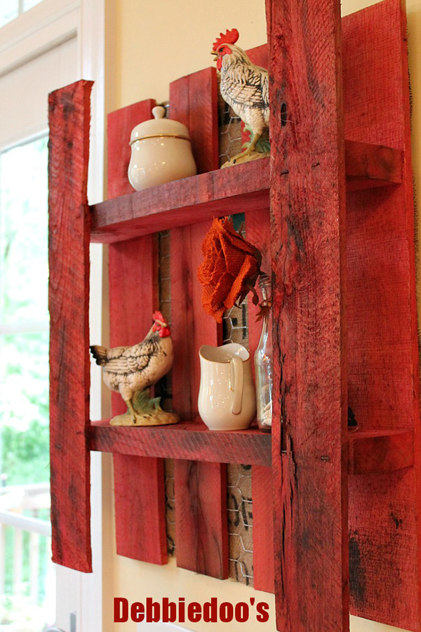 DIY Pallet Shelf Chicken Wire