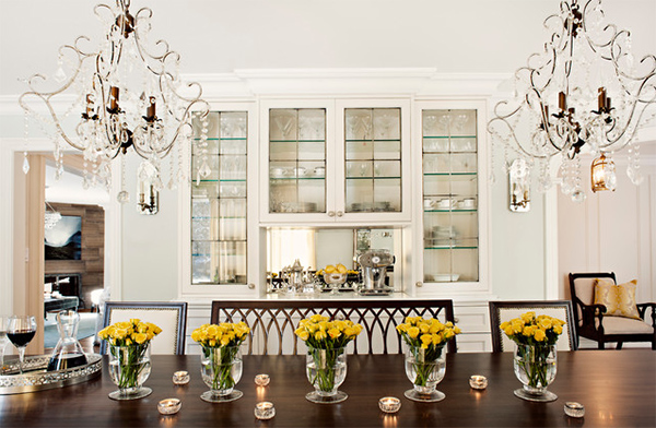 dining room table flower arrangements