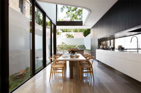 dining kitchen area