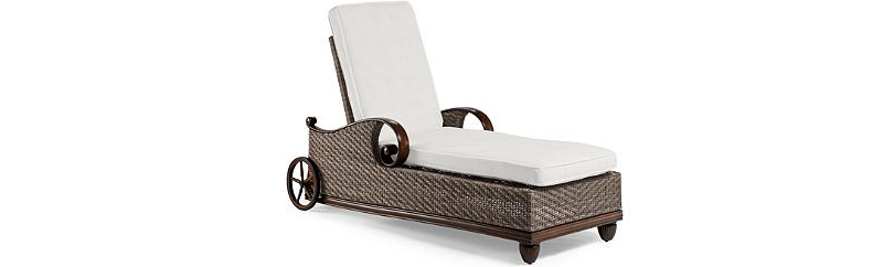 Wicker pool Lounge Chair