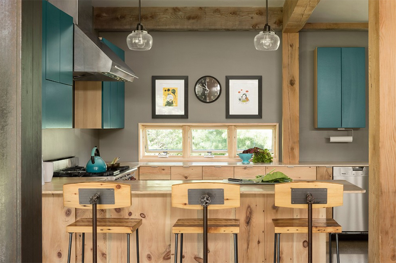 New England Farmhouse Kitchen