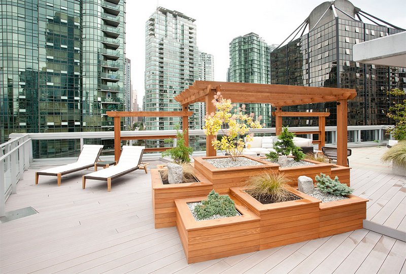 wooden terraced planter