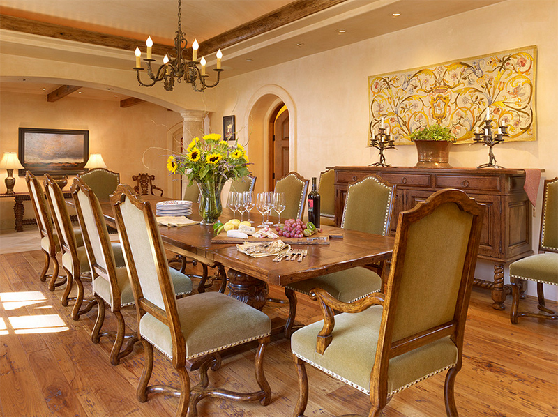 Mediterranean Dining Room