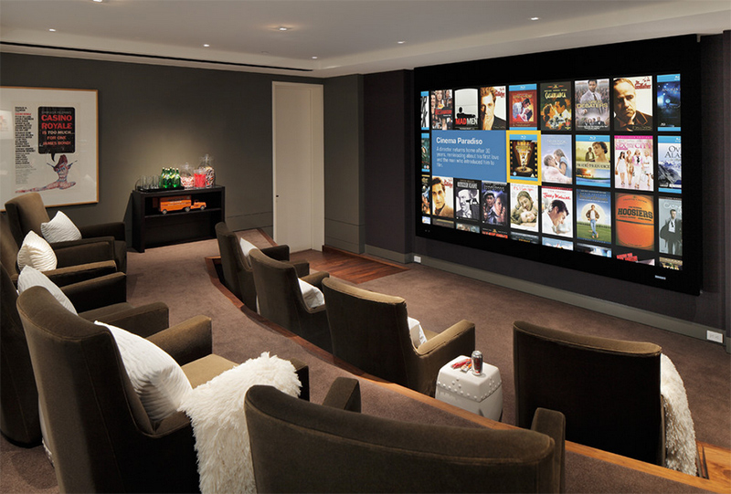 Bloxburg Home Theater